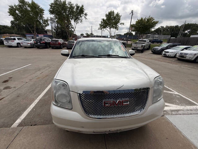 gmc yukon xl 2010 1GKUKMEF2AR280571 image gmc yukon xl 2010 1GKUKMEF2AR280571 image